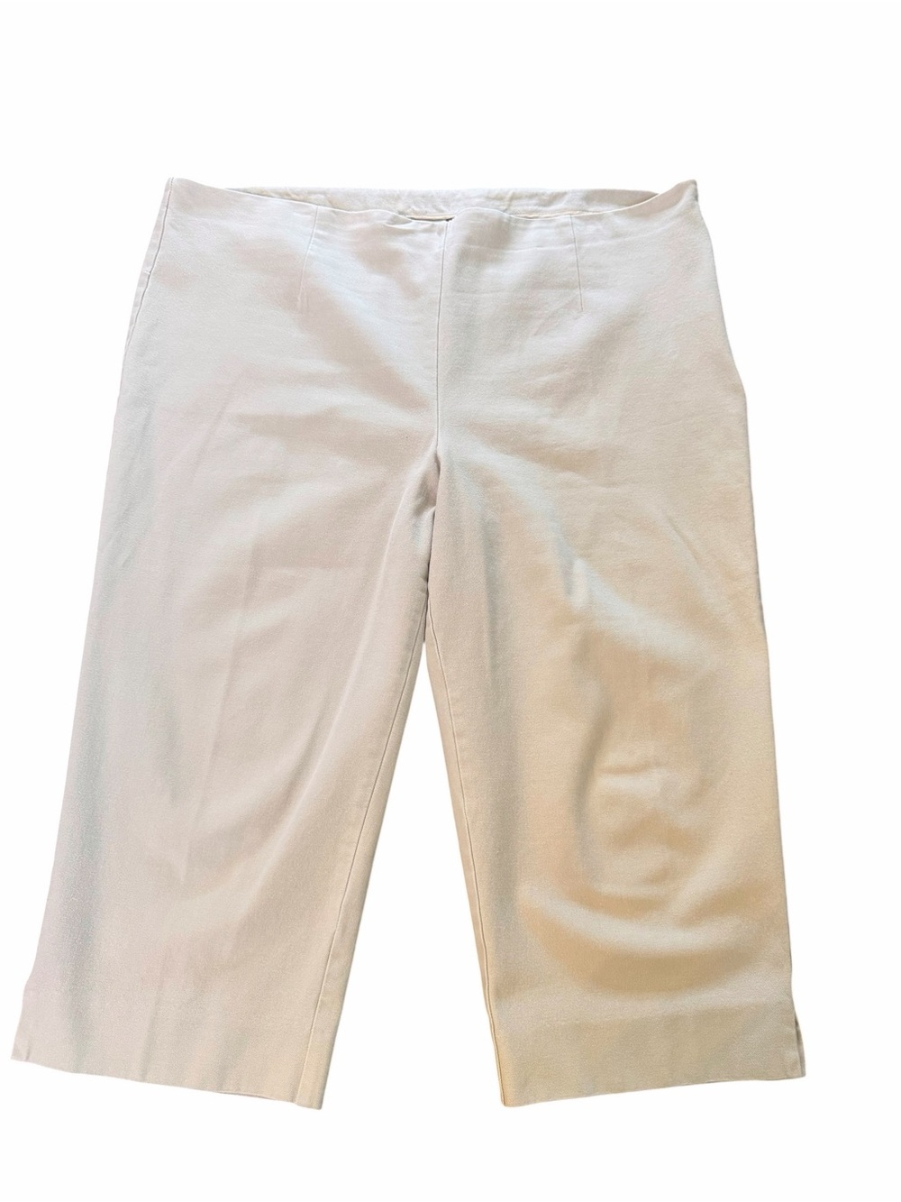 Chico’s Beige Pull-On Cropped Pants Size 2.5 (US 16) Stretch Wide Leg Capri